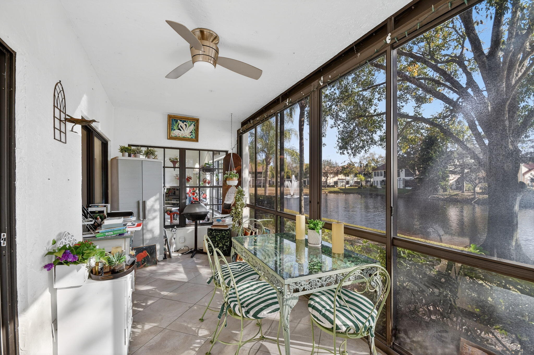 PARK POINTE - Residential