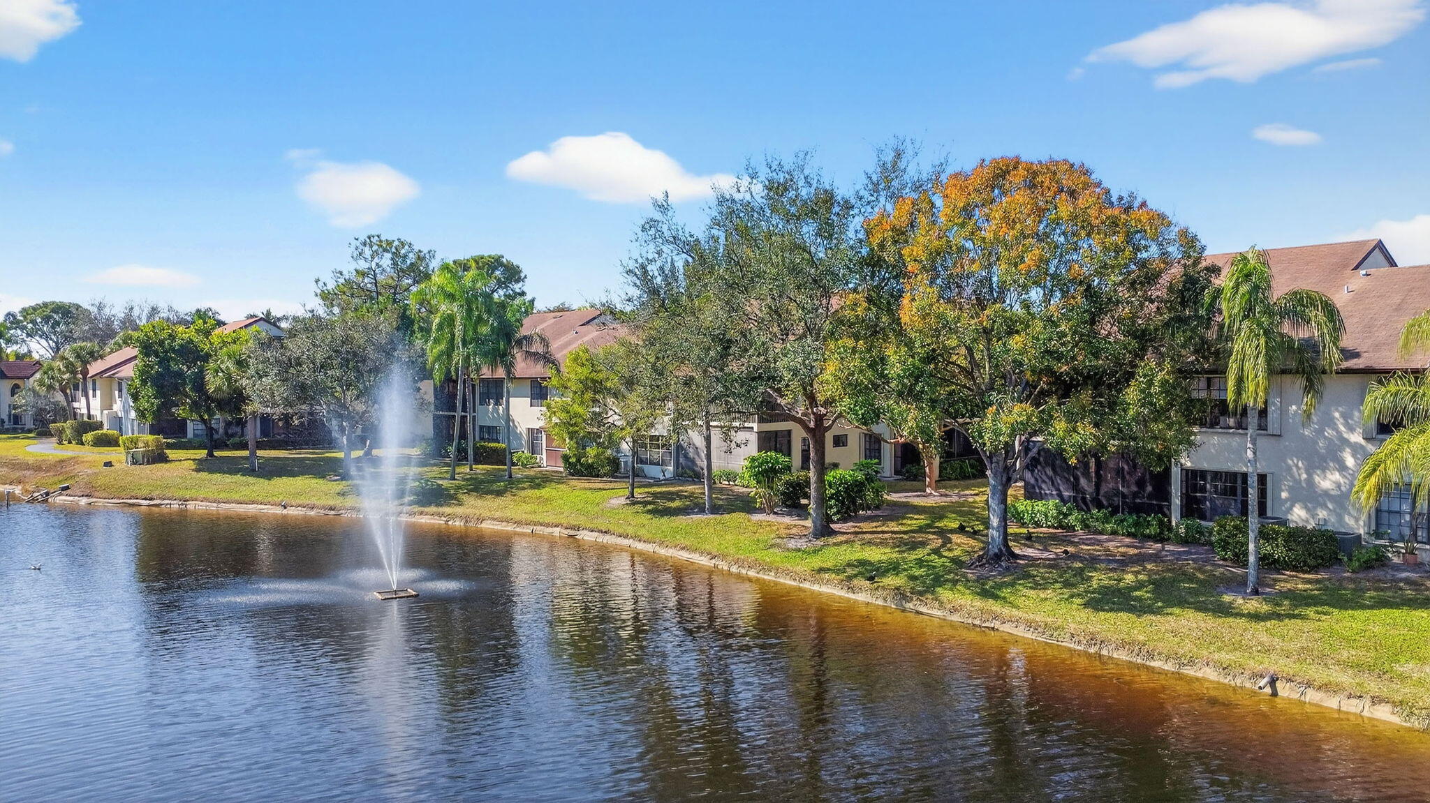 PARK POINTE - Residential