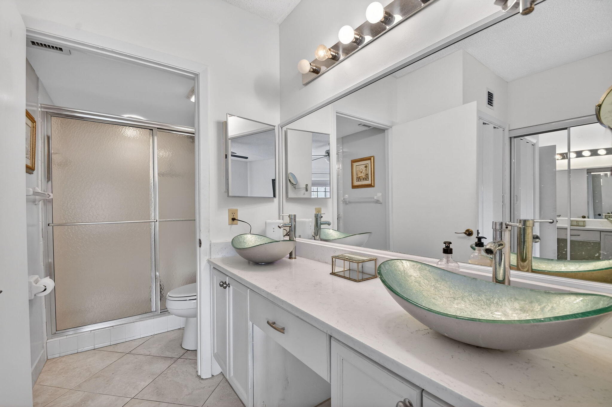 PARK POINTE - Residential