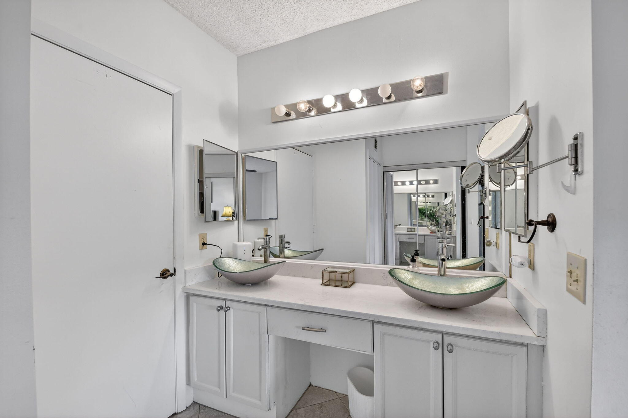 PARK POINTE - Residential