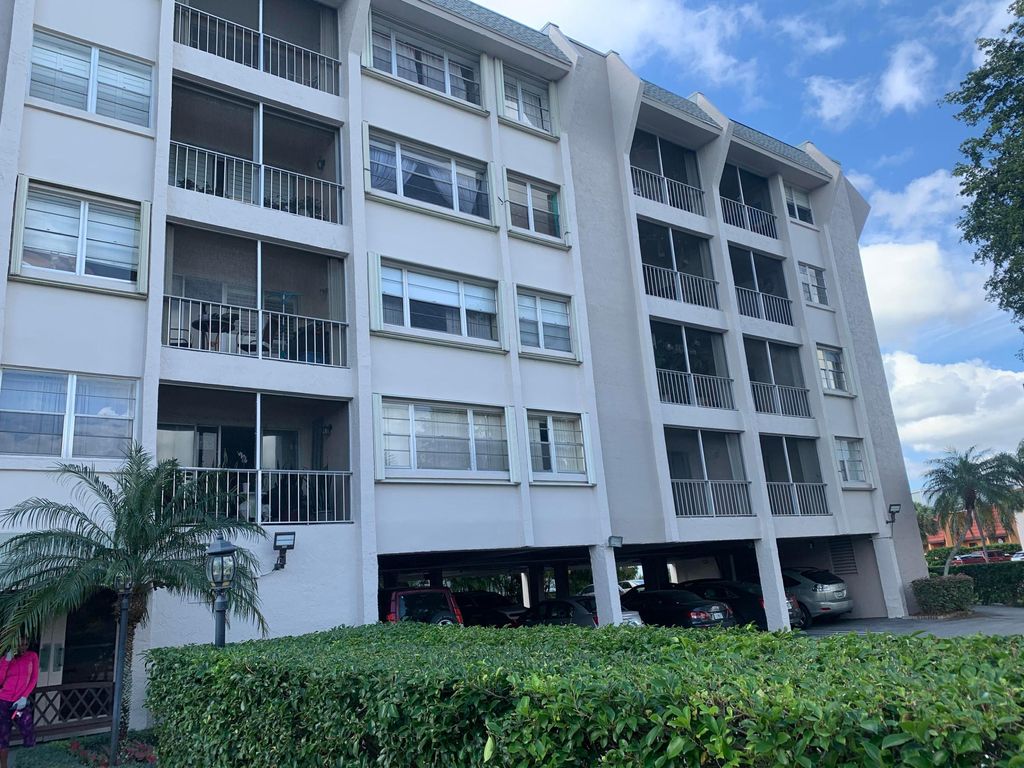 Photo of 505 Spencer Drive #410, West Palm Beach, FL 33409 (MLS # B26029965)