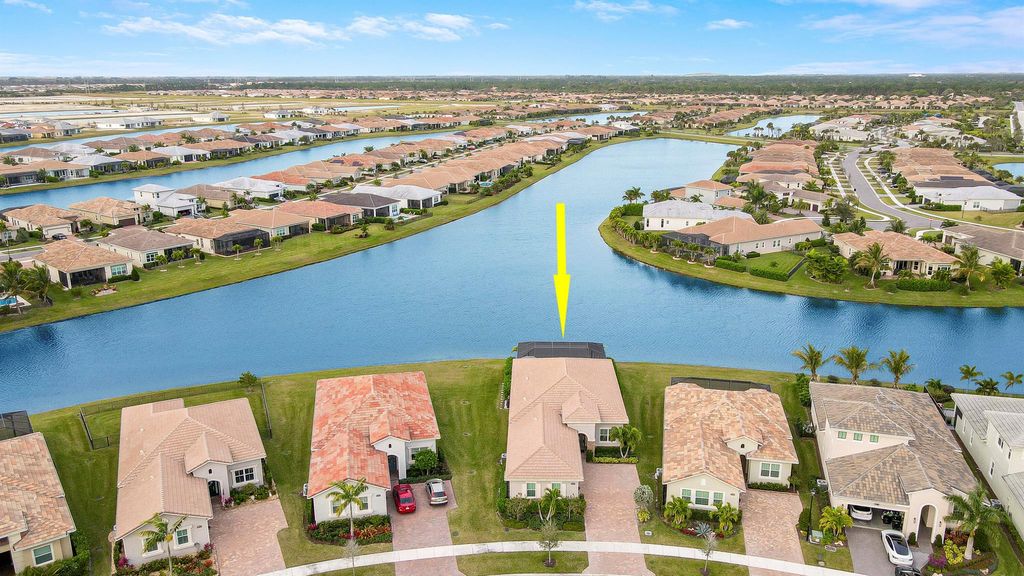 Photo of 11983 SW Vano Way, Port Saint Lucie, FL 34987 (MLS # R10953193)