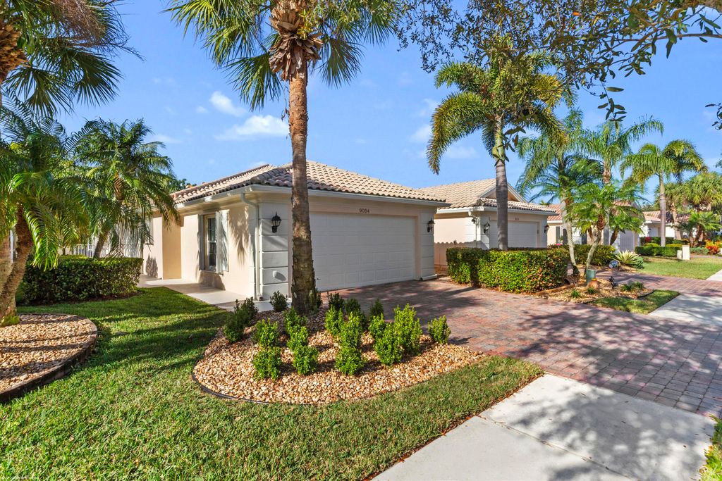 Photo of 9084 SE Hawks Nest Court, Hobe Sound, FL 33455 (MLS # R11058681)