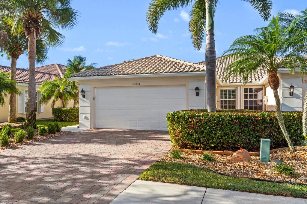 Photo of 9084 SE Hawks Nest Court, Hobe Sound, FL 33455 (MLS # R11058681)
