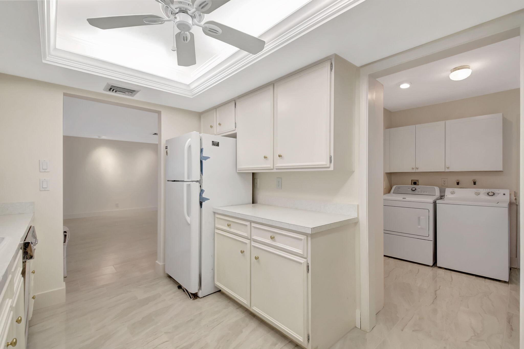 PINE VILLAS 9 - Residential
