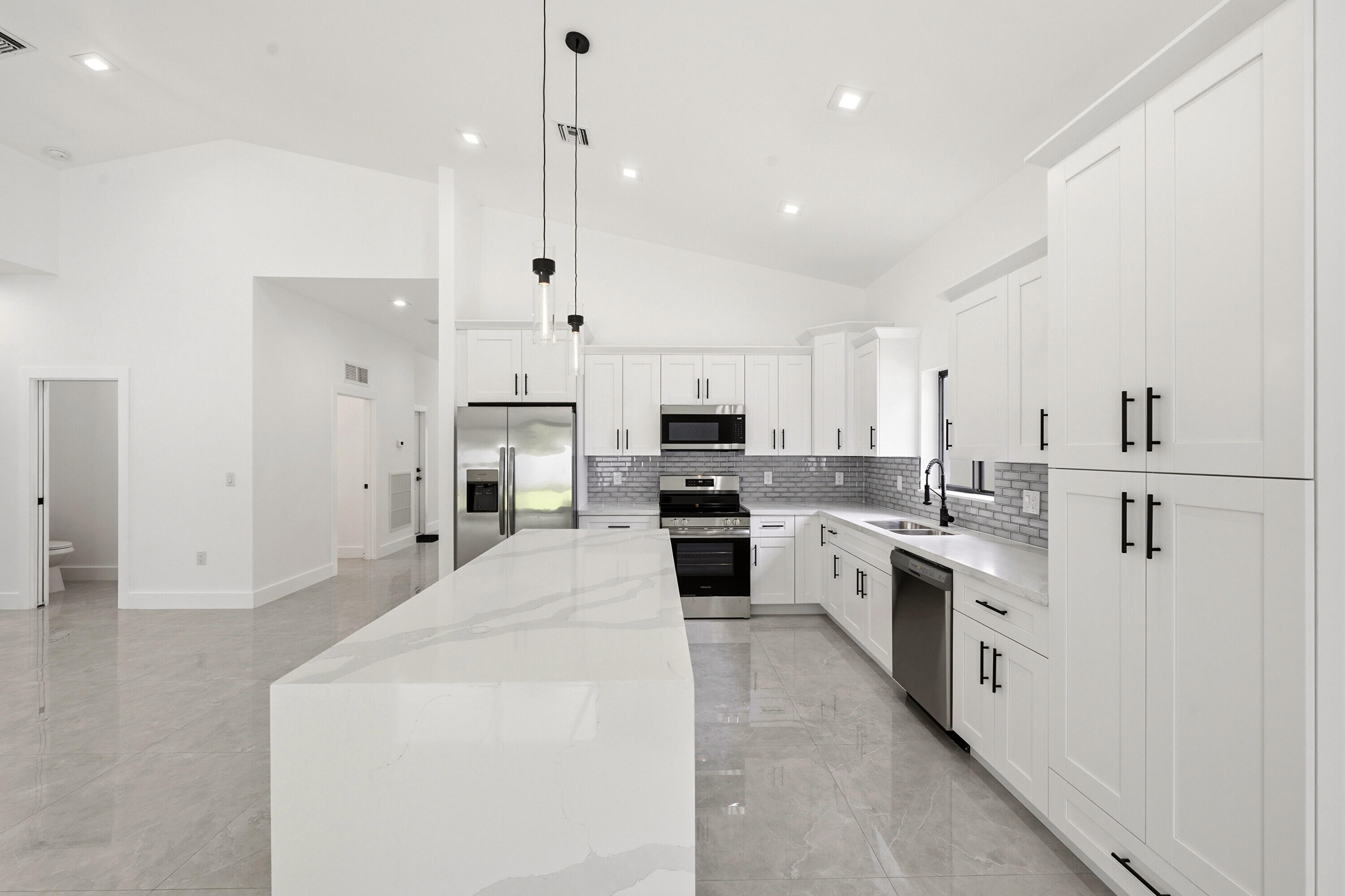 PINE CONE ESTATES - Residential