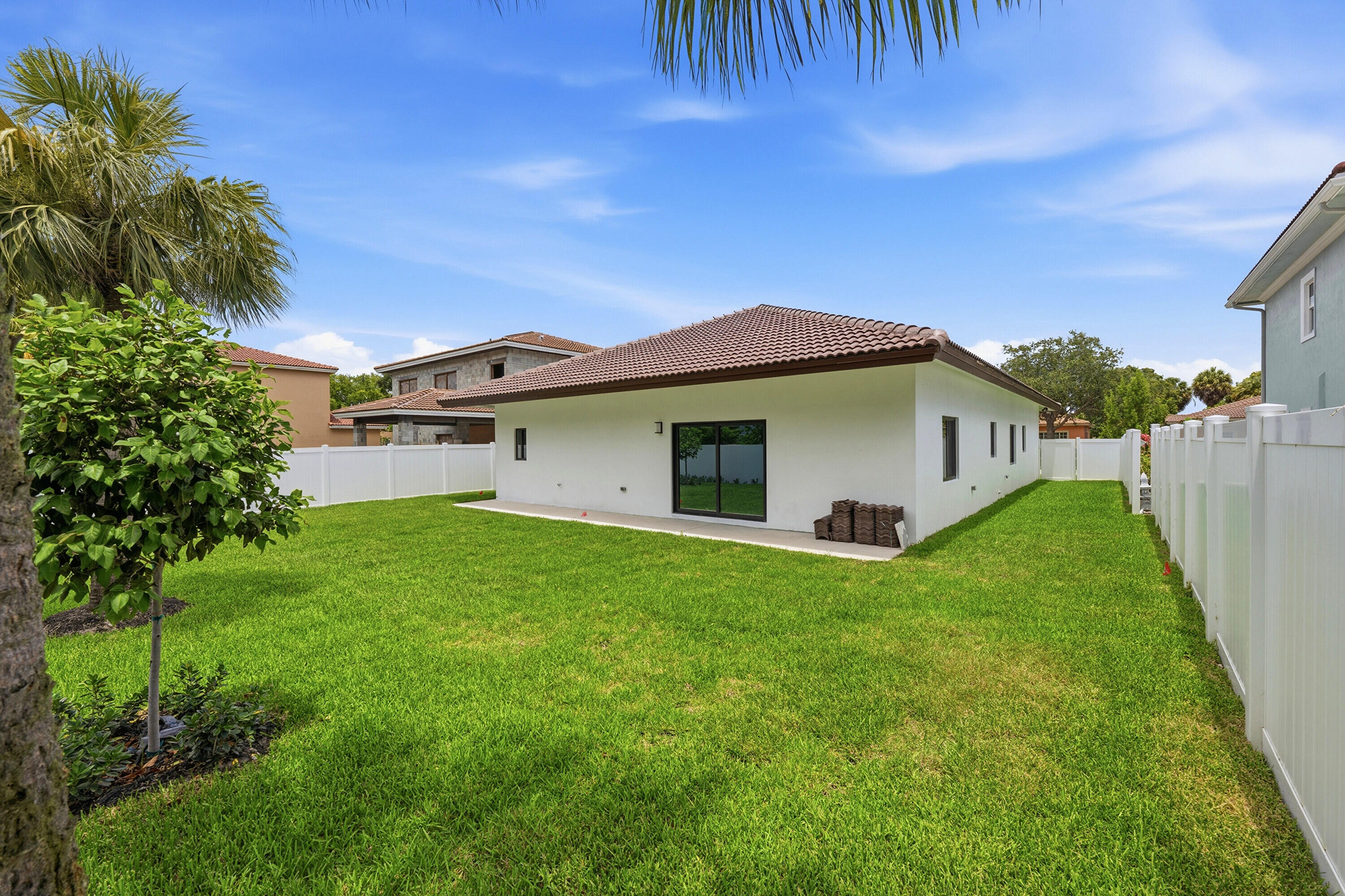 PINE CONE ESTATES - Residential