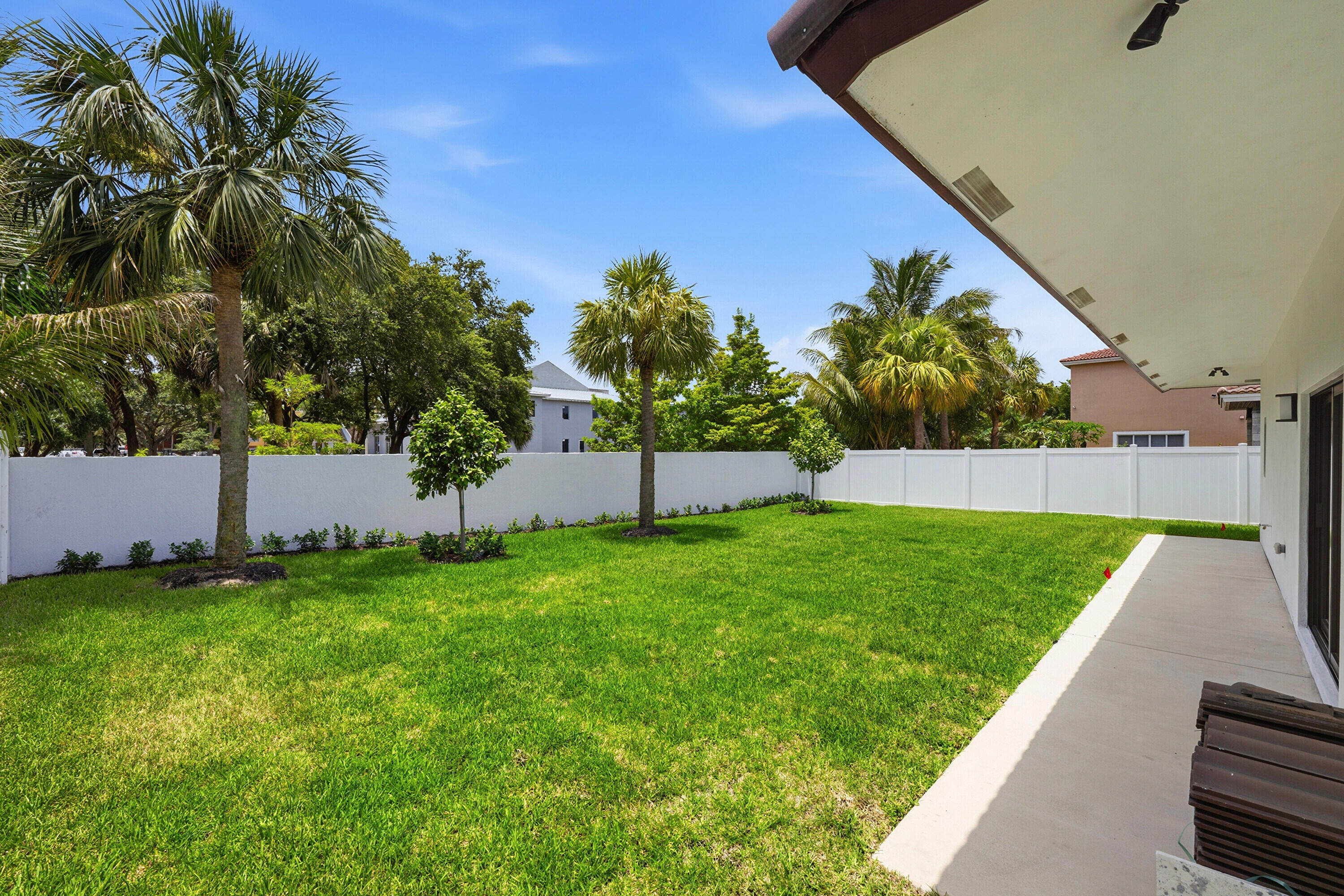 PINE CONE ESTATES - Residential