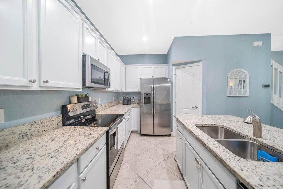 RIVER MARINA - Residential