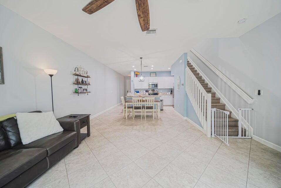 RIVER MARINA - Residential