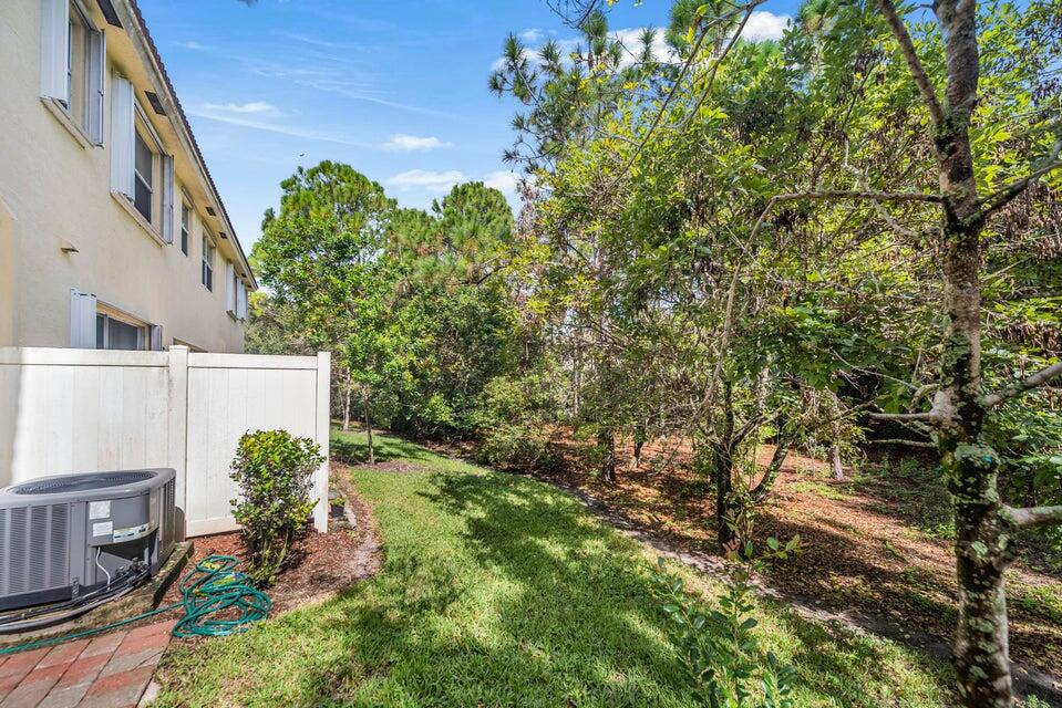 RIVER MARINA - Residential