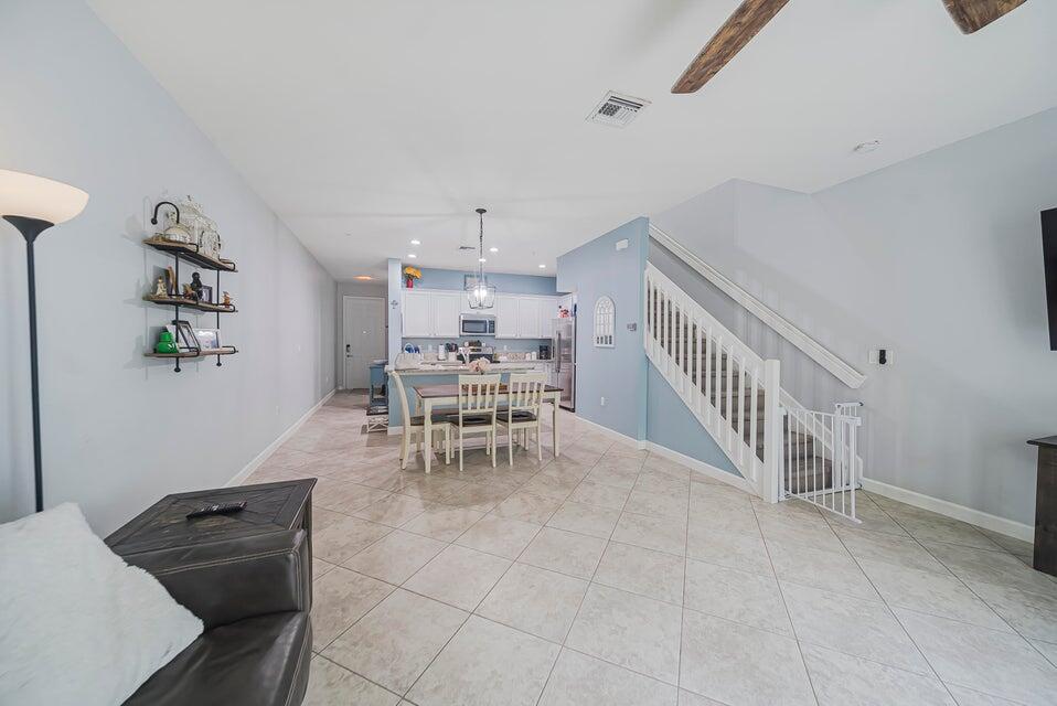 RIVER MARINA - Residential