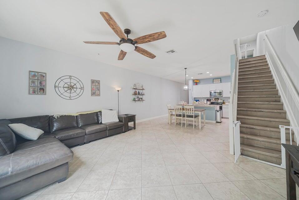 RIVER MARINA - Residential