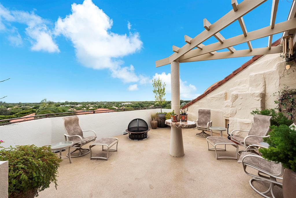 BOCA GROVE - Residential