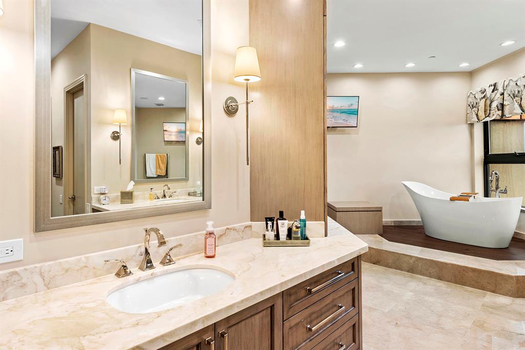 BOCA GROVE - Residential