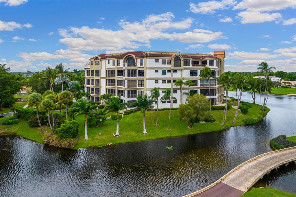 BOCA GROVE - Residential