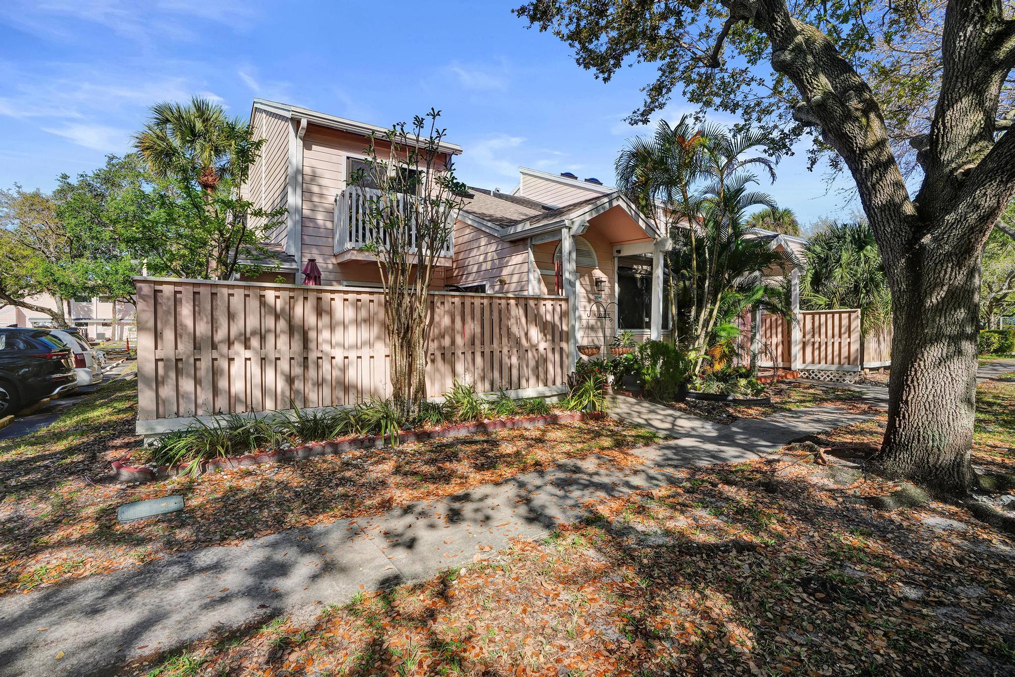 ROCK ISLAND LAND CORP - Residential