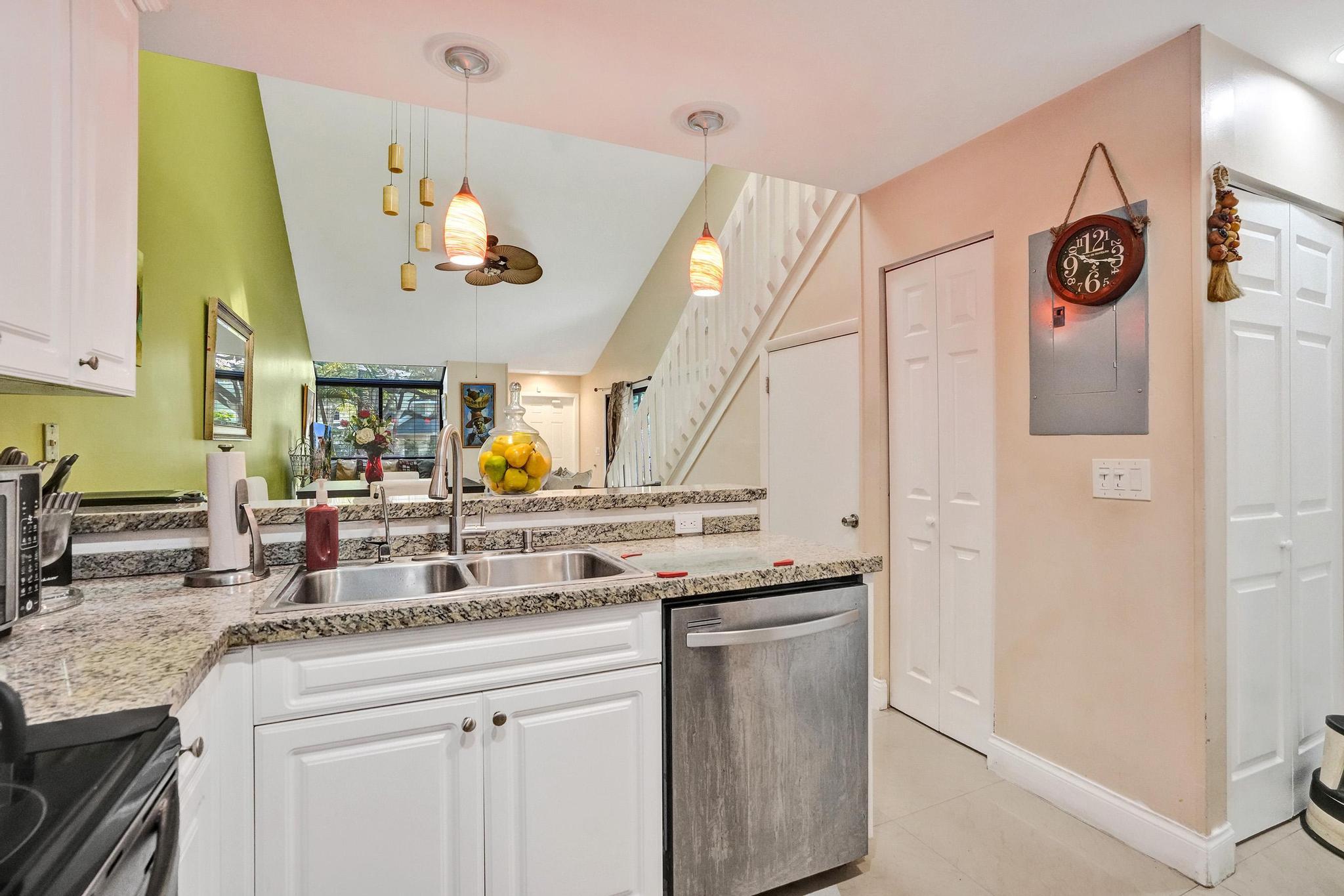 ROCK ISLAND LAND CORP - Residential