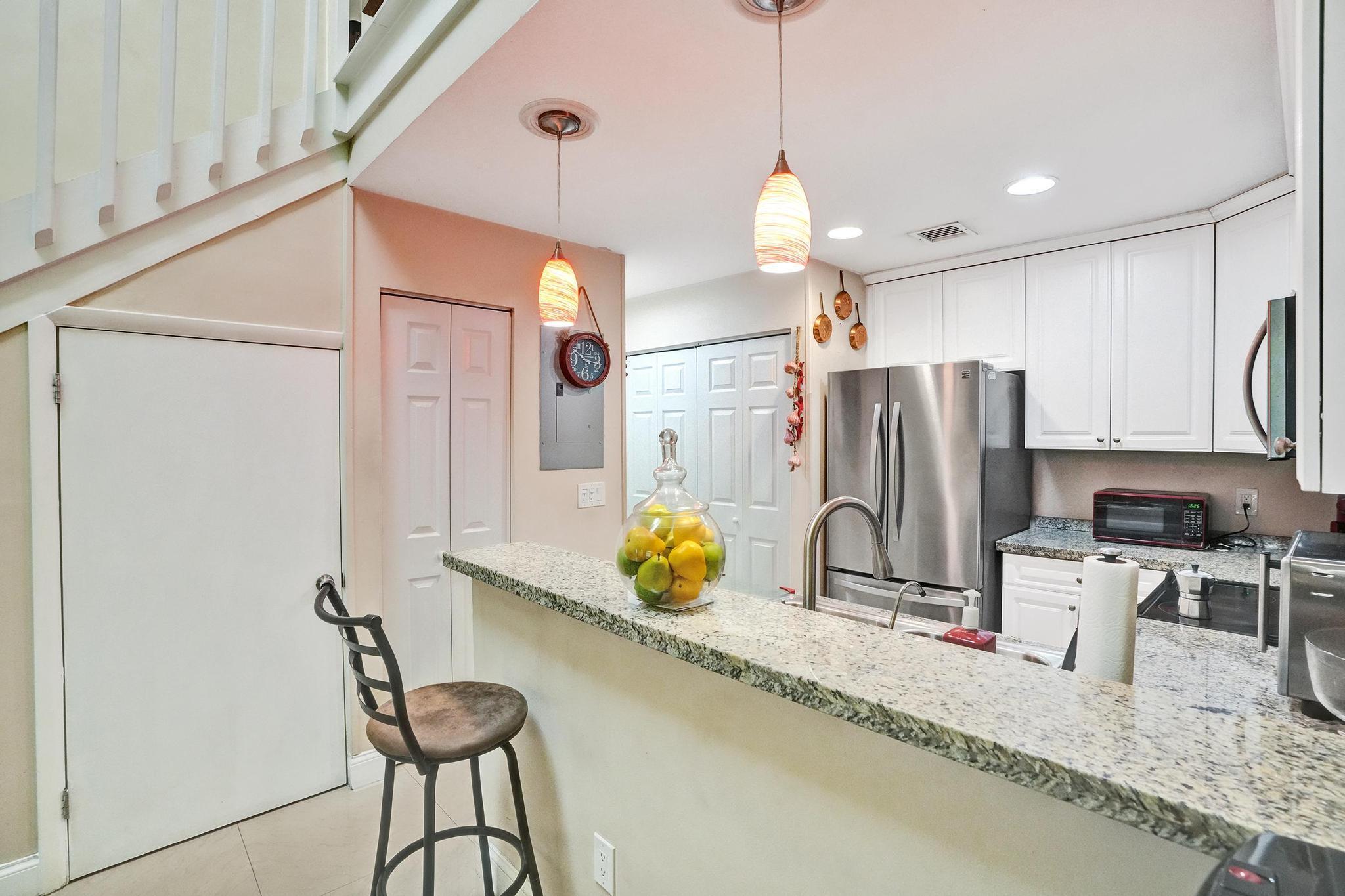 ROCK ISLAND LAND CORP - Residential