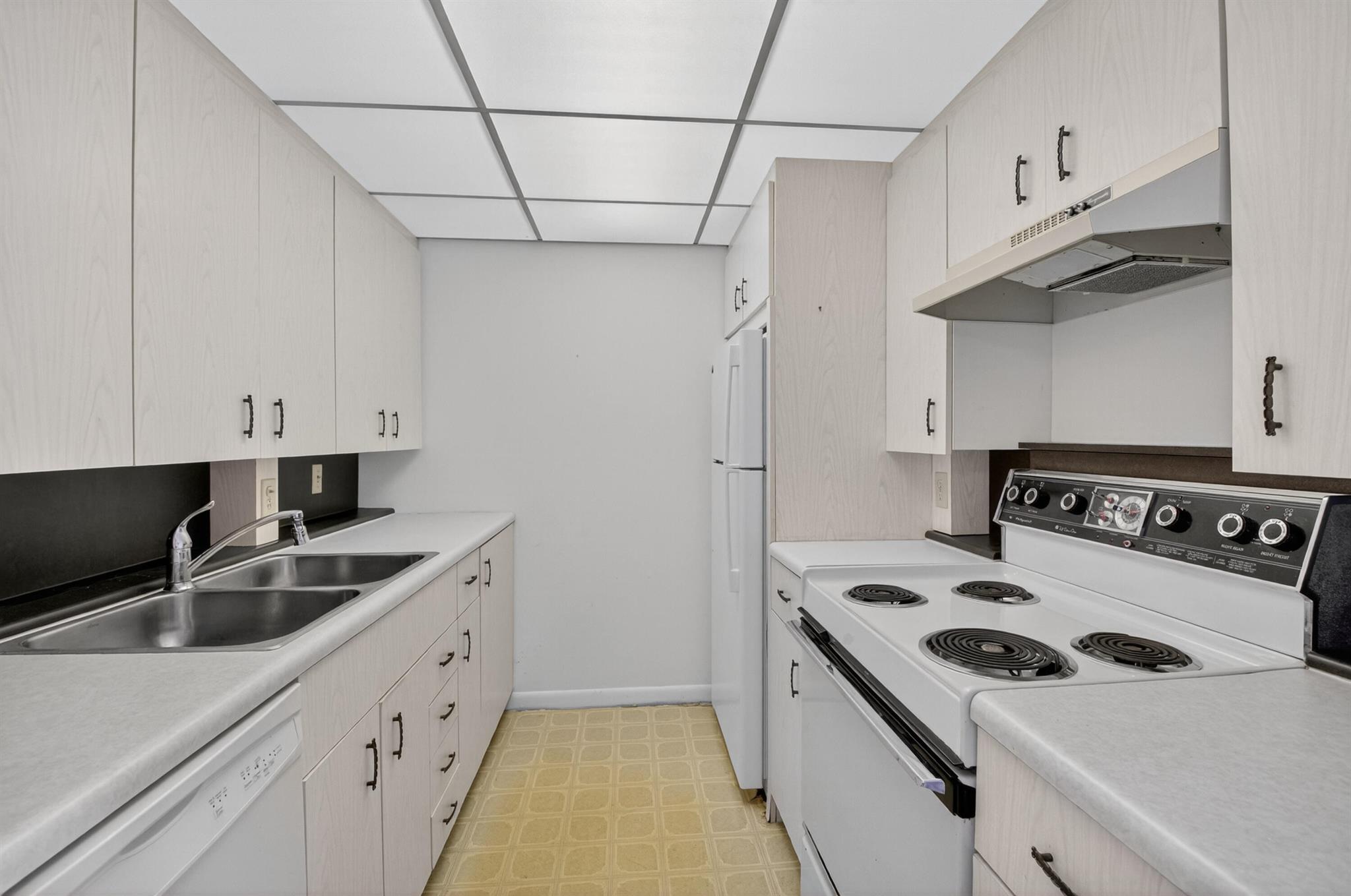 WOLVERTON AT CENTURY VILL - Residential