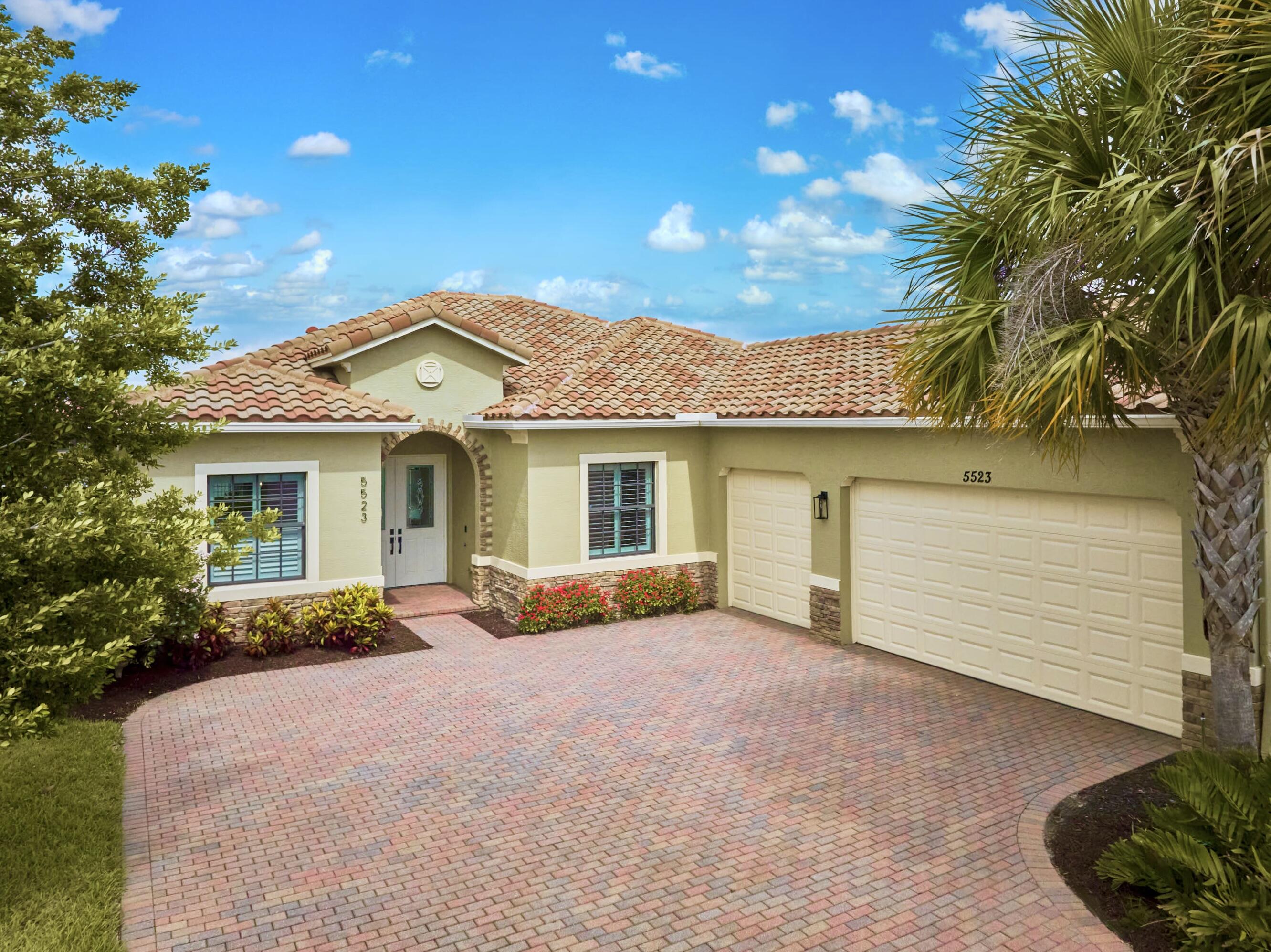VEROLAGO PHASE 2 - Residential