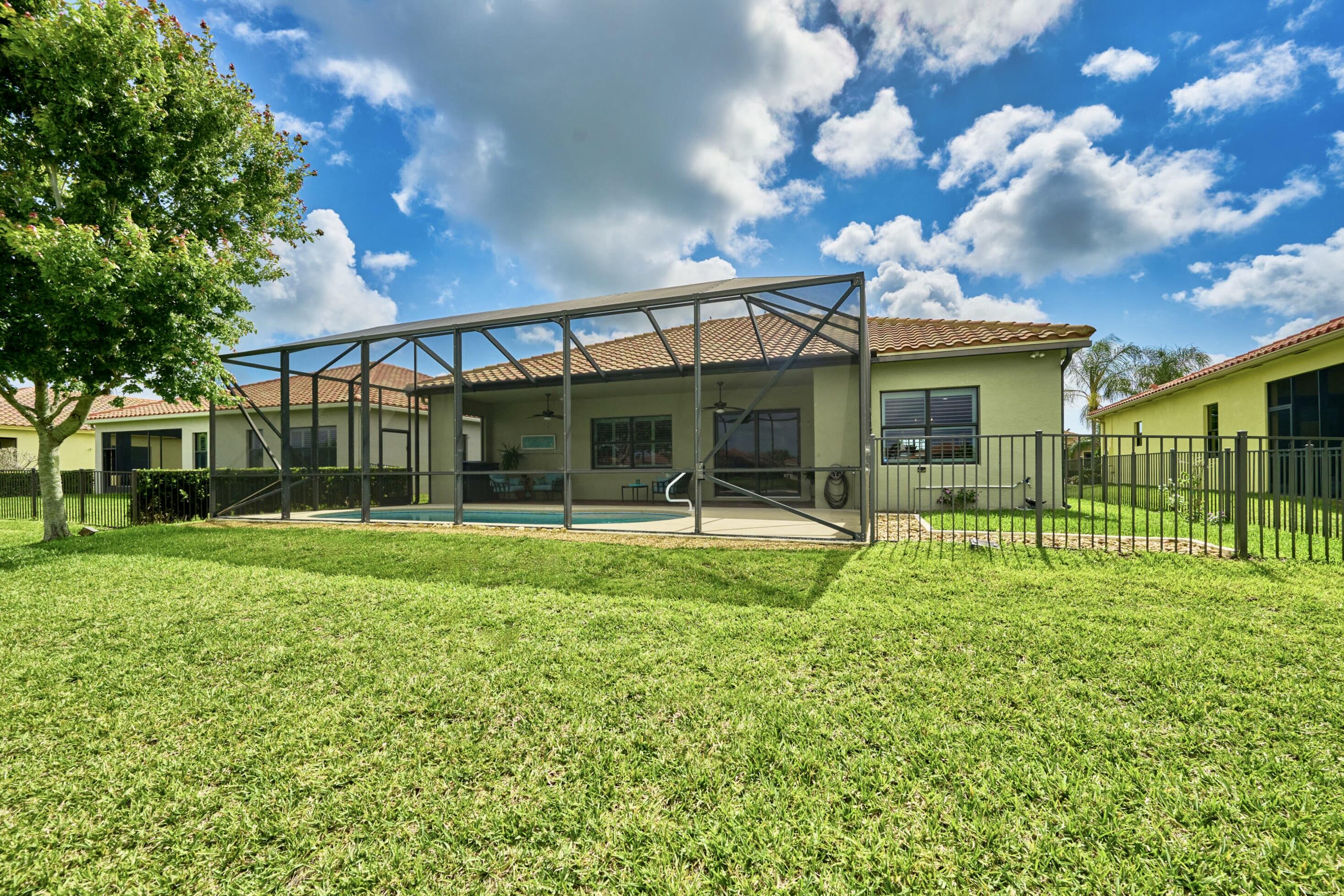 VEROLAGO PHASE 2 - Residential