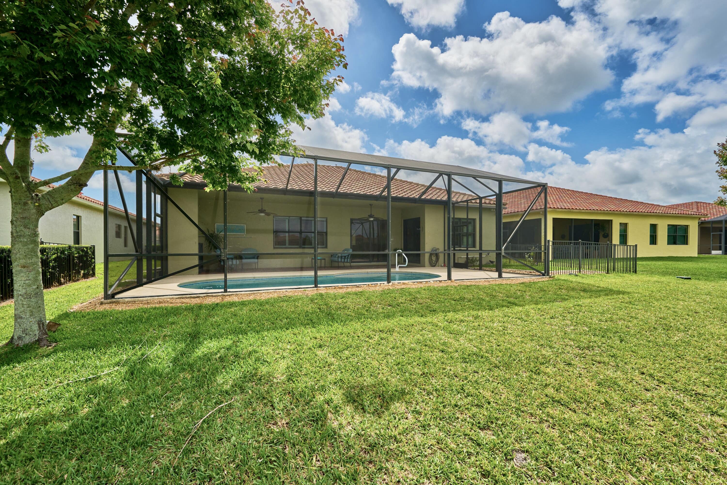 VEROLAGO PHASE 2 - Residential