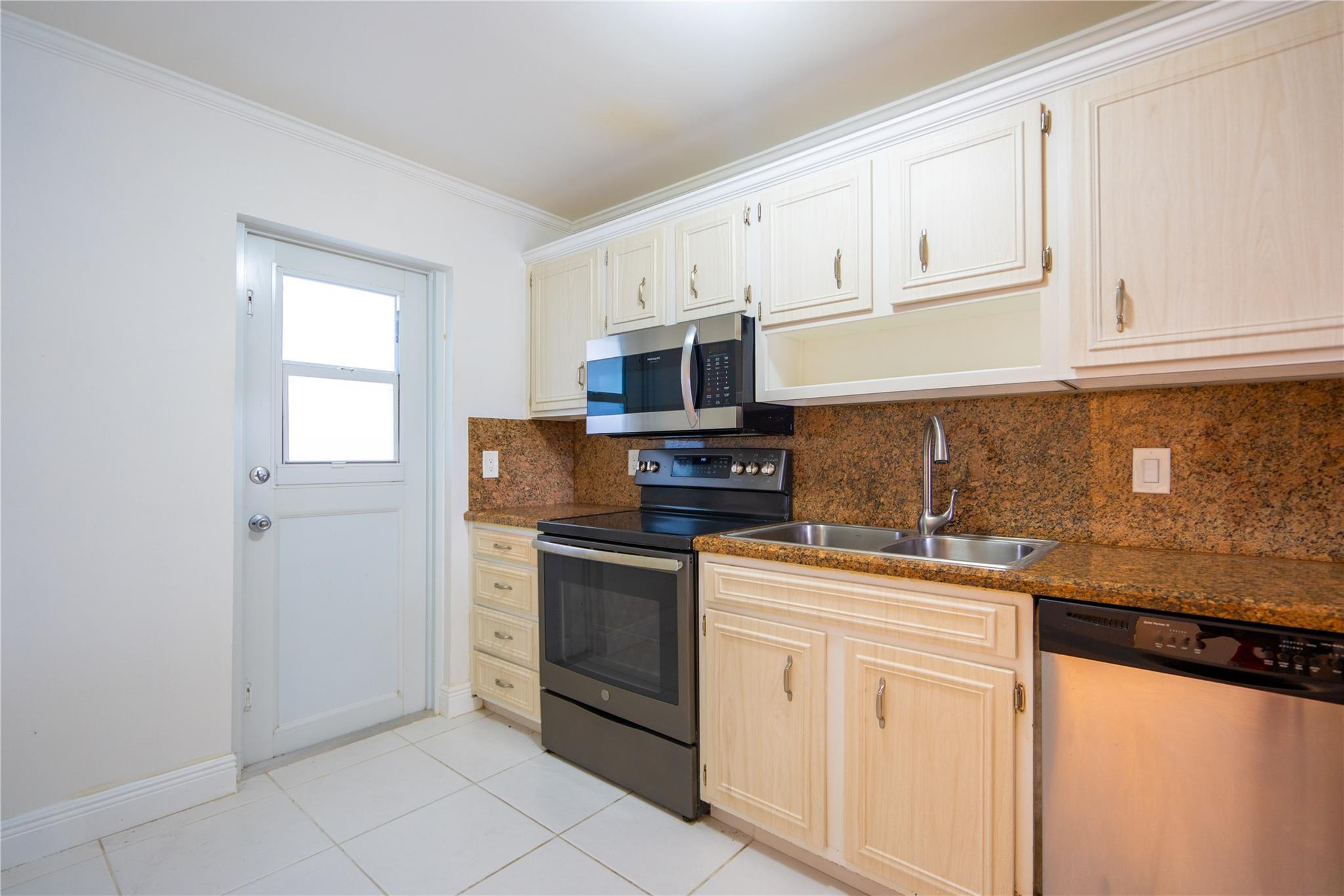 4500 N Federal Hwy 344E