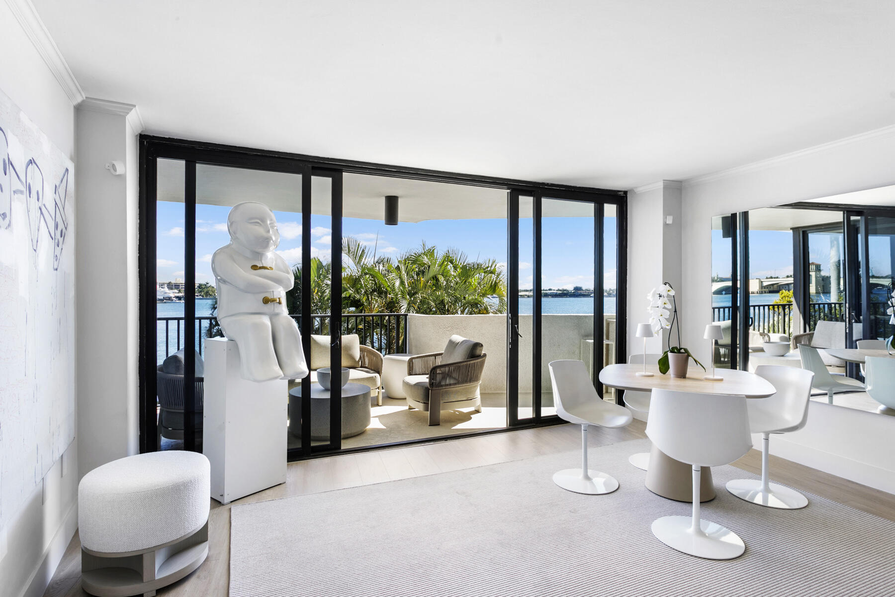 TRIANON CONDO - Residential