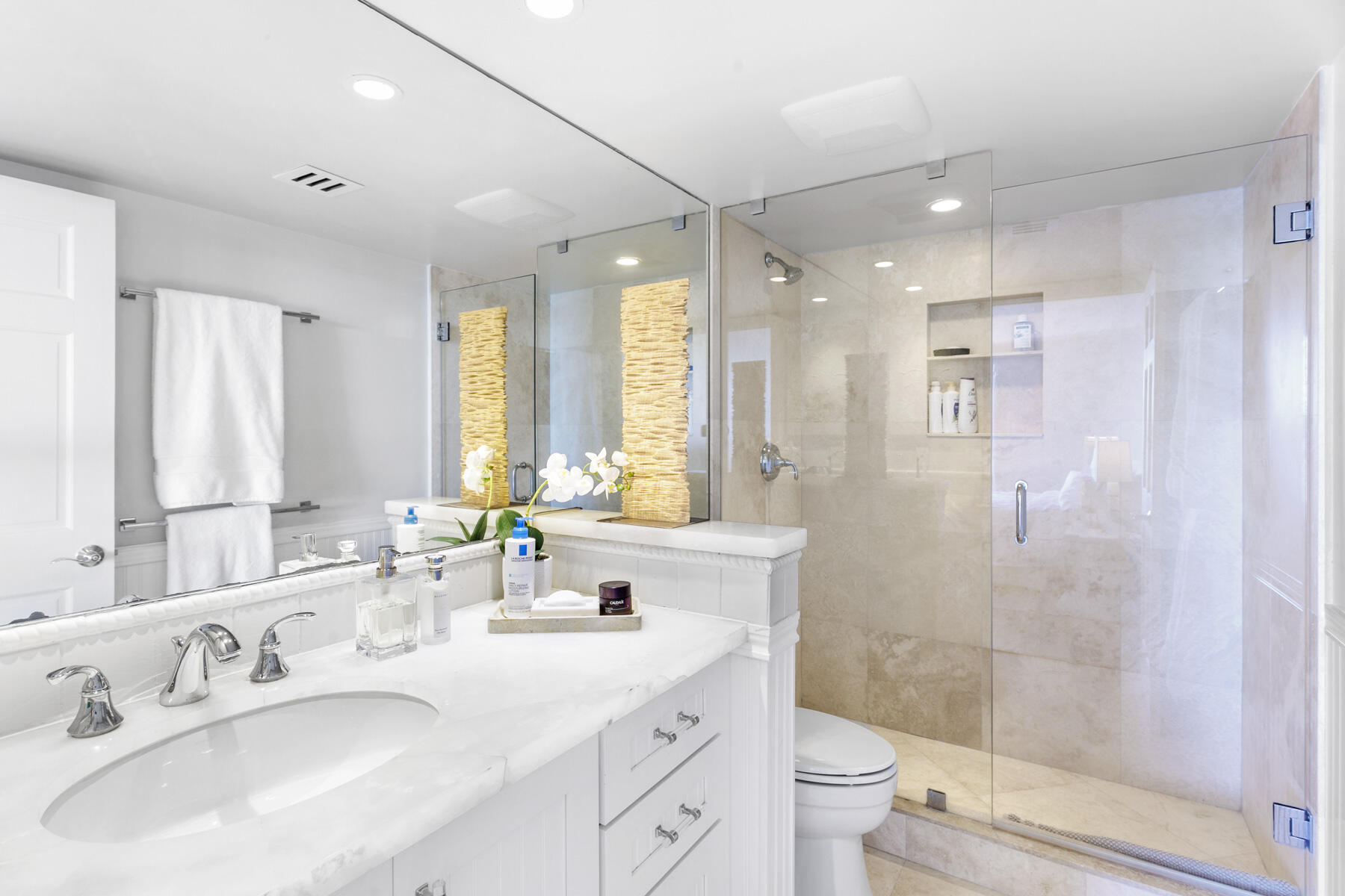 TRIANON CONDO - Residential