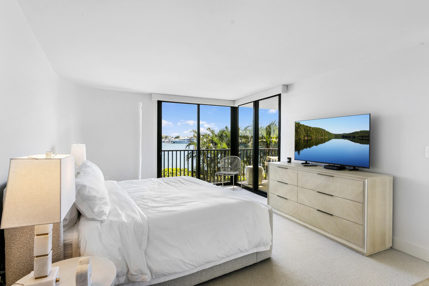 TRIANON CONDO - Residential