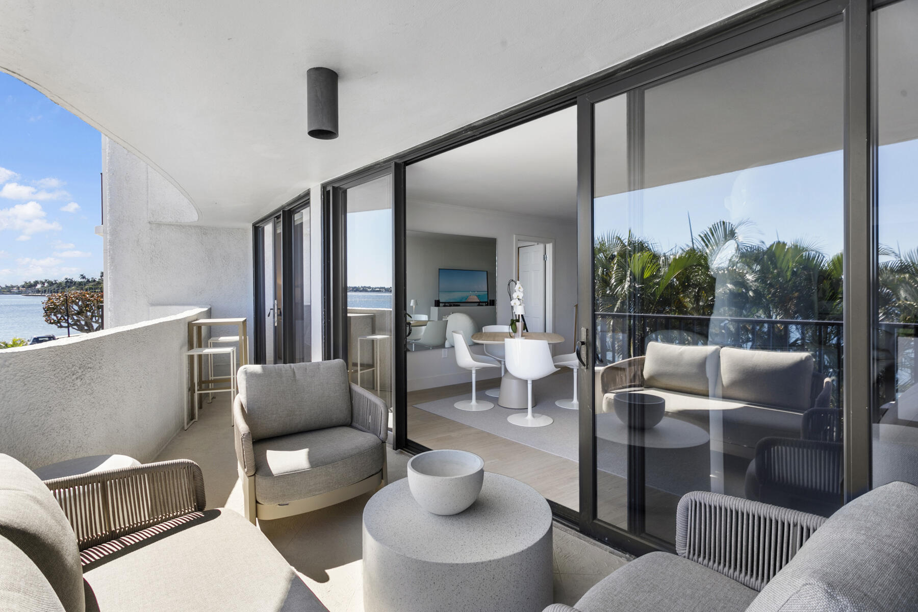 TRIANON CONDO - Residential