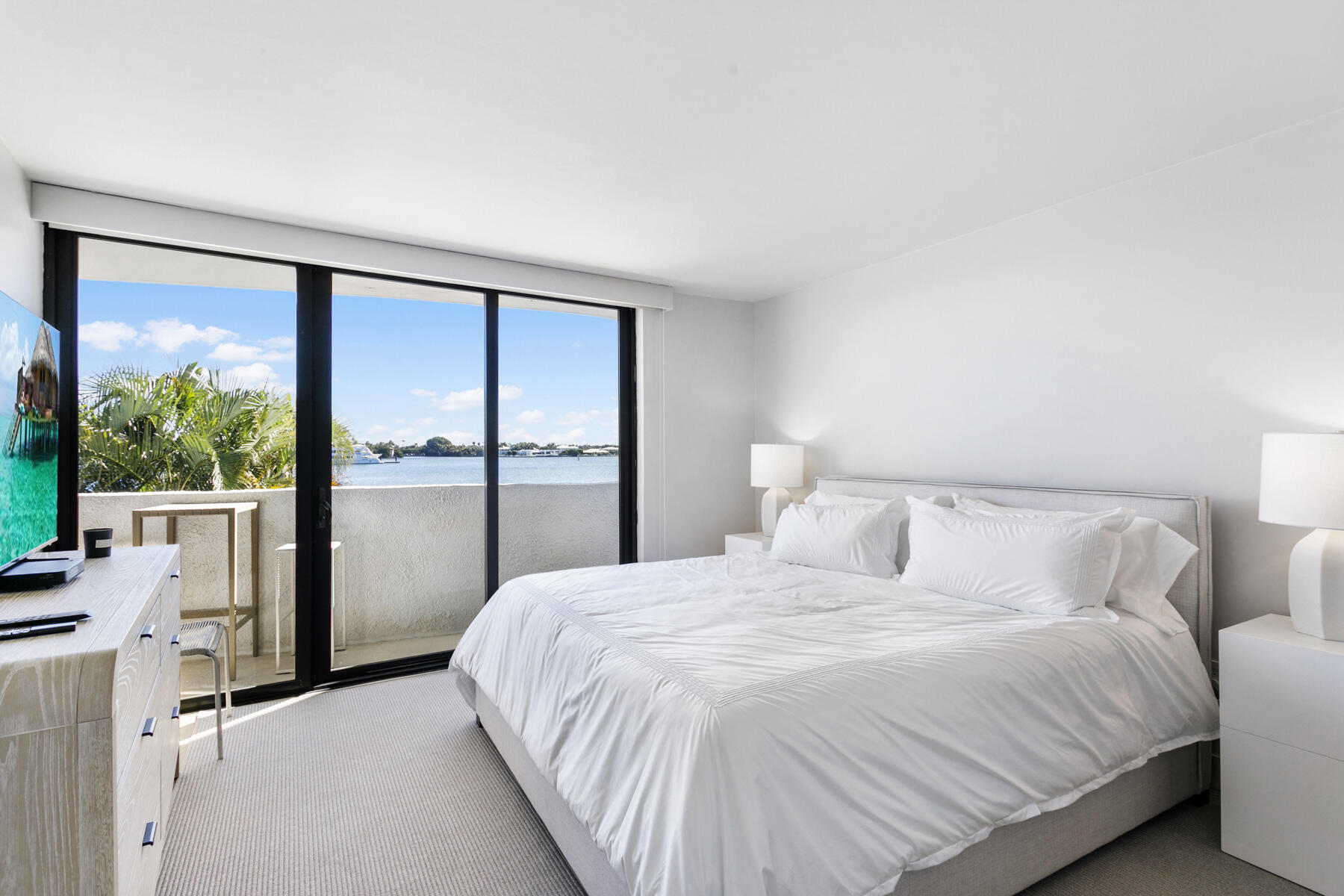 TRIANON CONDO - Residential