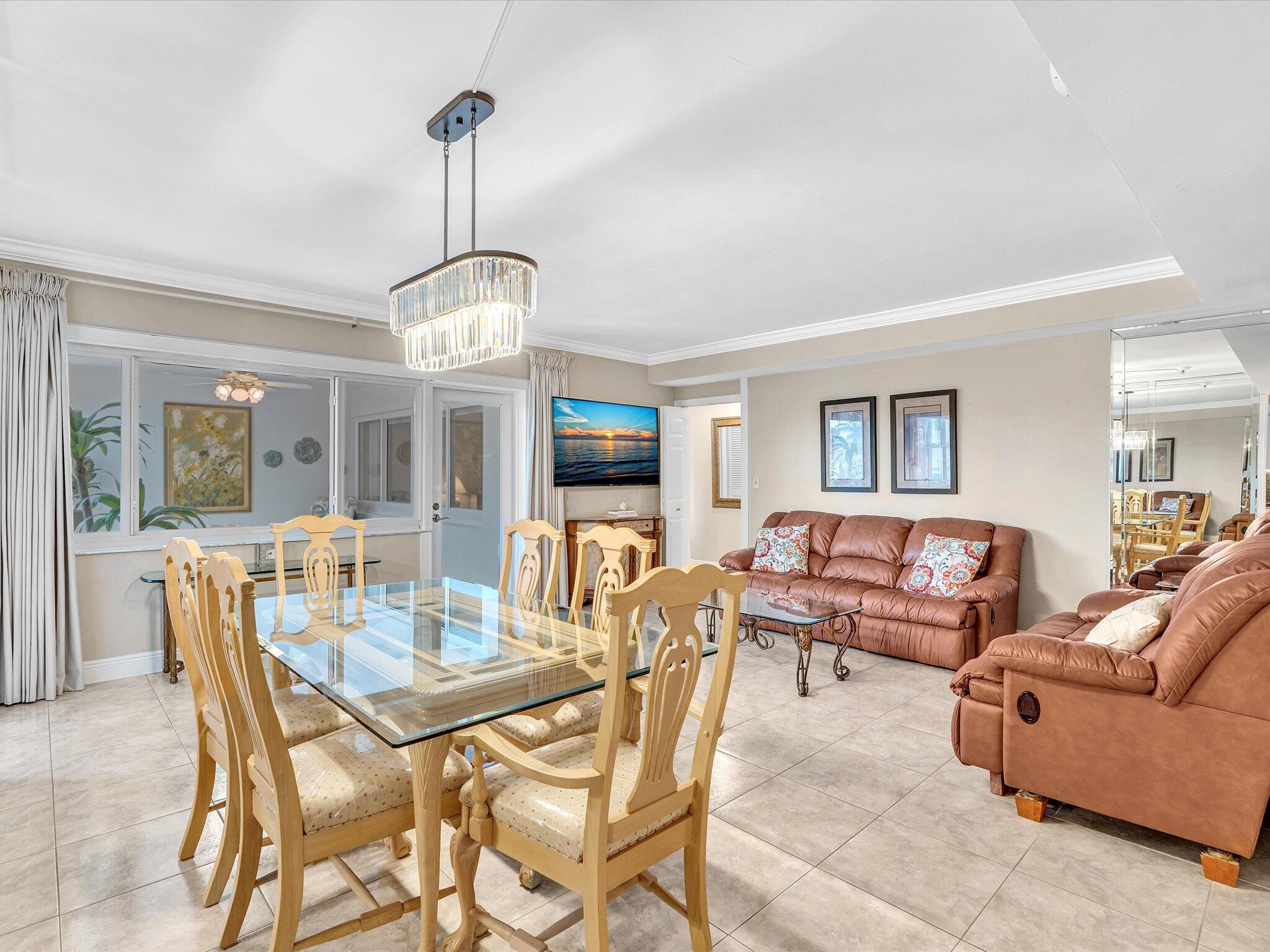 3333 NE 34th Street 319