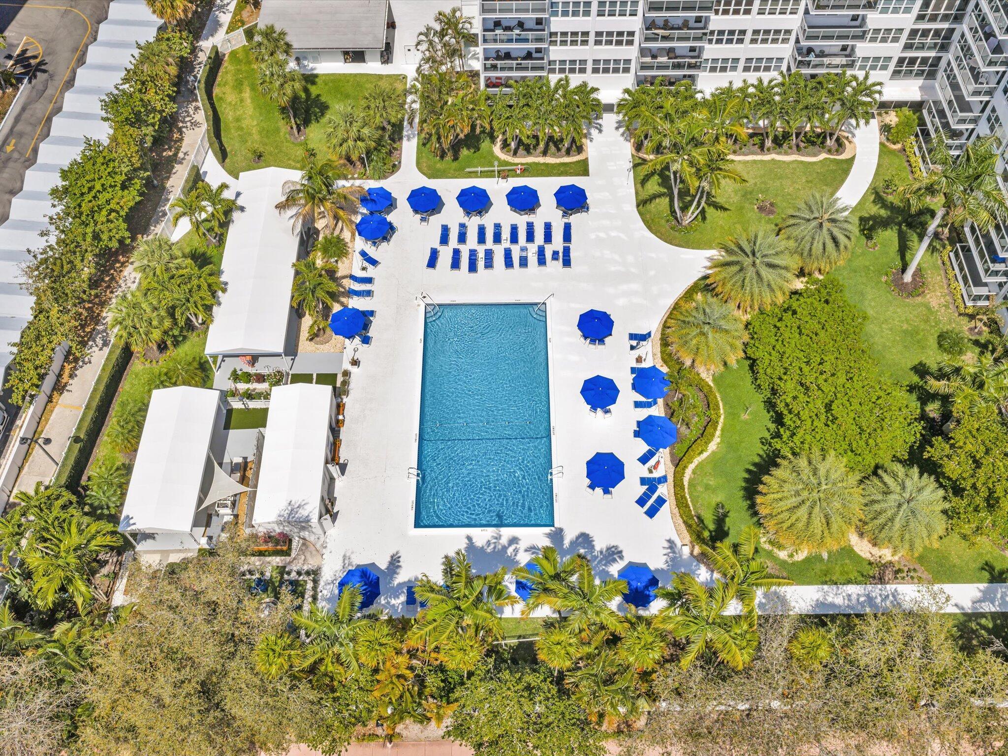 Coral Ridge Towers South - Residential