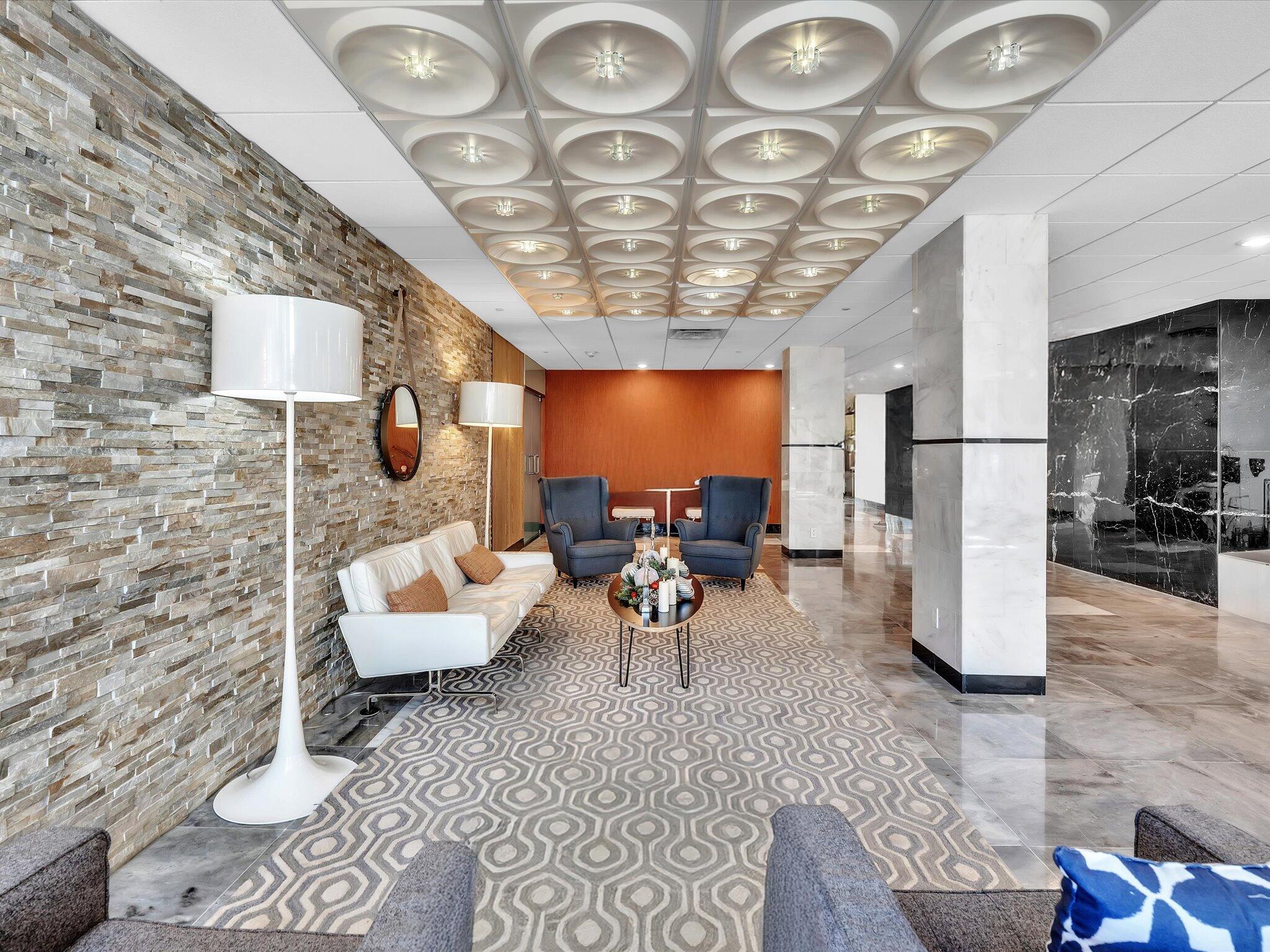 Coral Ridge Towers South - Residential