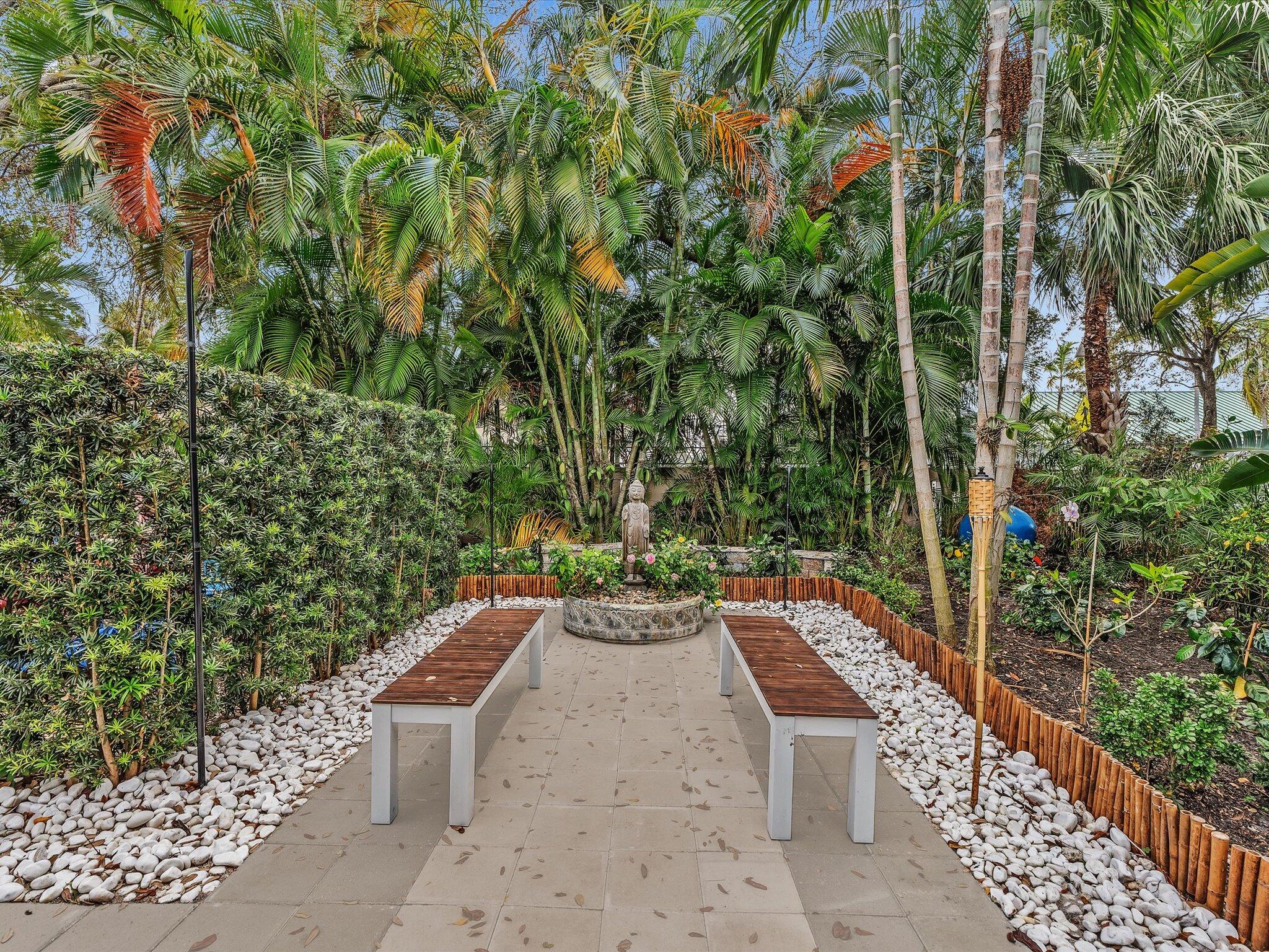 Coral Ridge Towers South - Residential