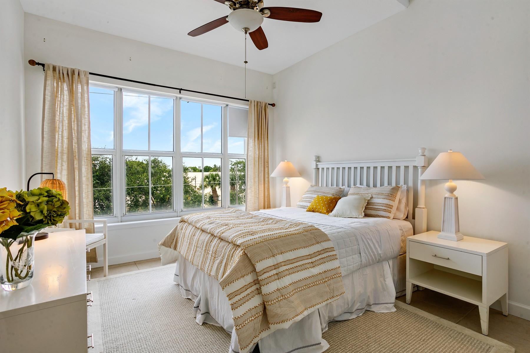 3960 N Flagler Drive 306