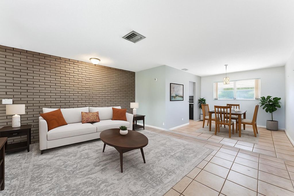 Photo of 2532 SW 11th Court, Boynton Beach, FL 33426 (MLS # R11115553)
