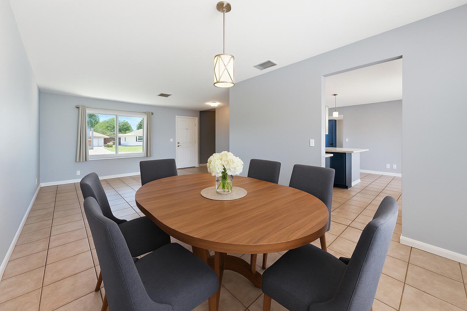 2532 SW 11th Court