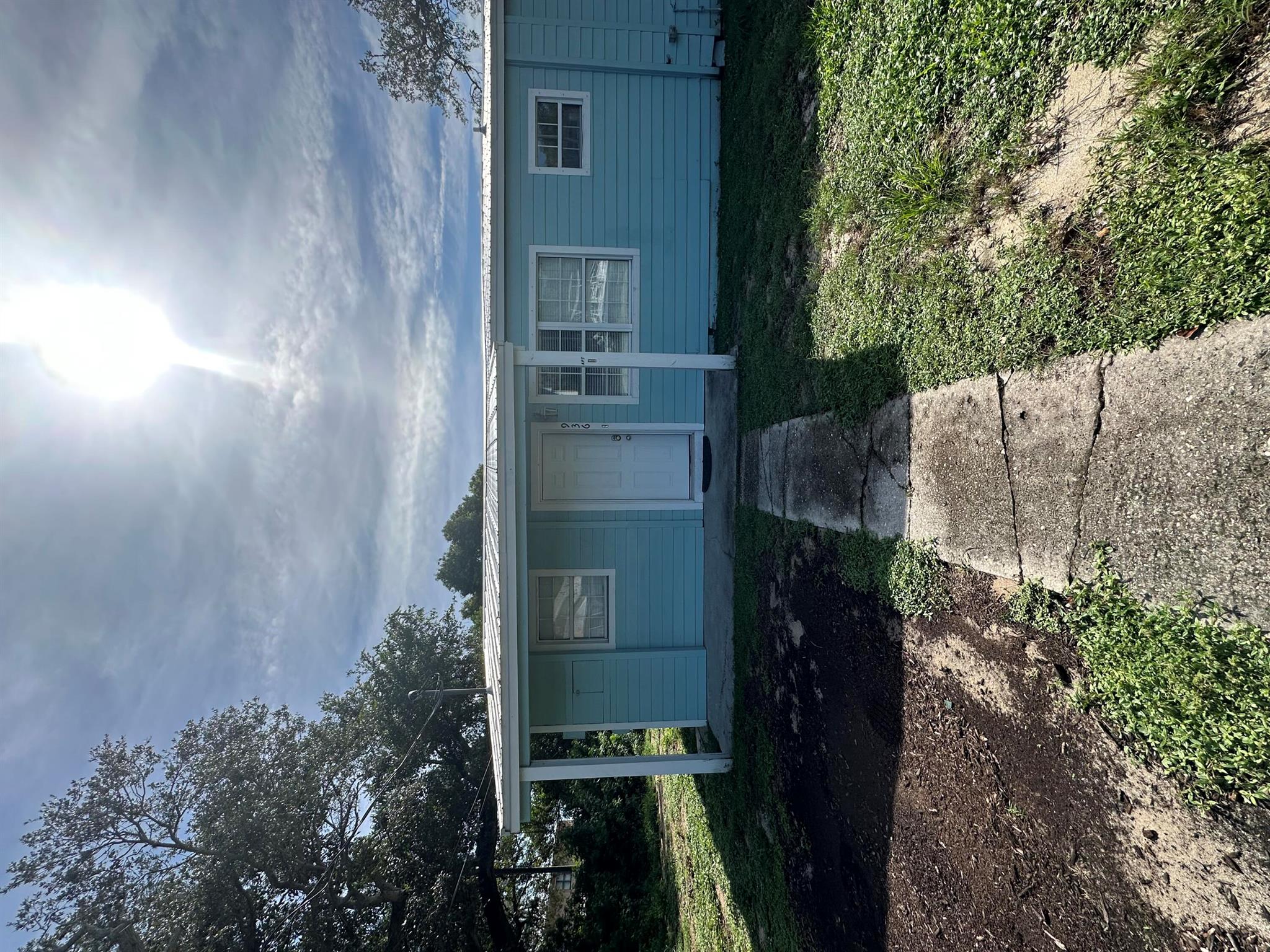 remodeled and conveniently located half duplex near the river in Sebastian, FL! Close to boat ramps, Mulligans, Riverview Park, Earls, and Tiki! Rent includes water, garbage, Spacious floor plan, lots of kitchen cabinets, all tile flooring washer and dryer included in unit. very large yard