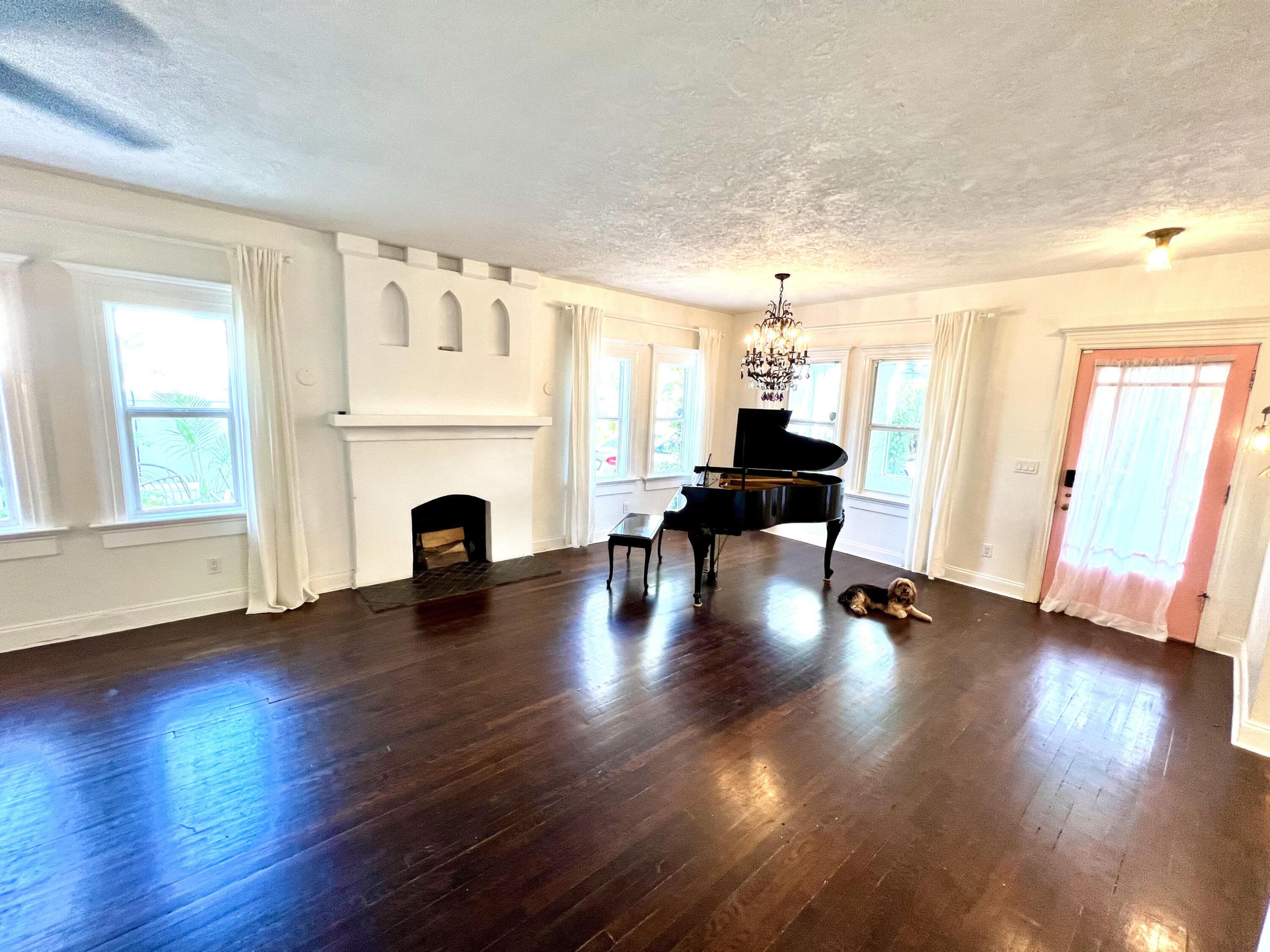 312 Fordham Drive