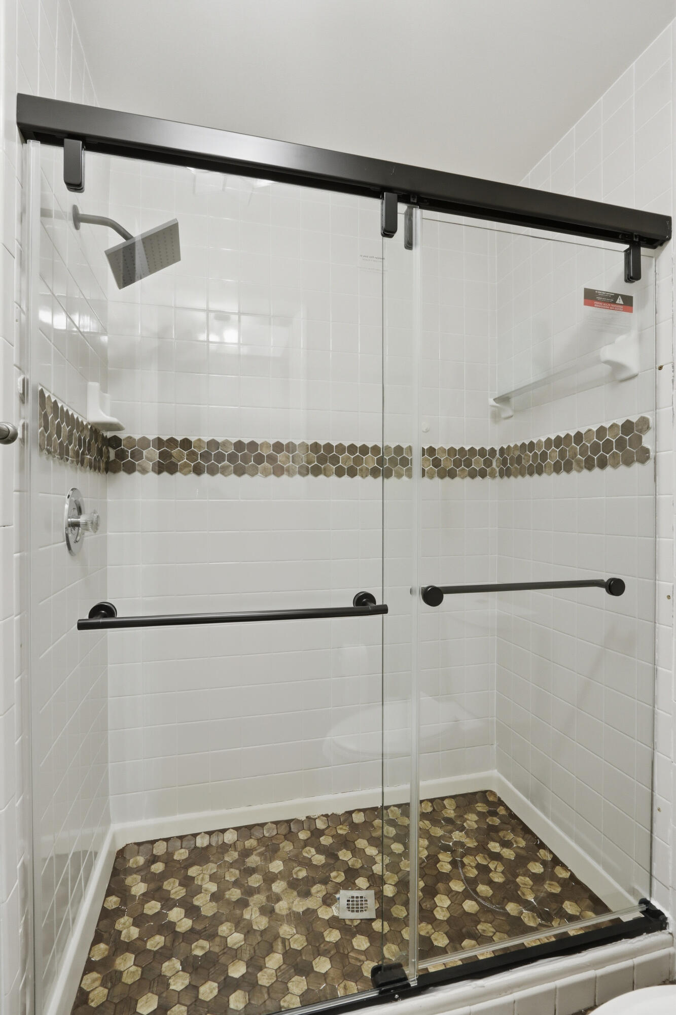 LUCERNE PARK CONDS 1,1A, 2 THRU 15 & 23 THRU 28 - Residential