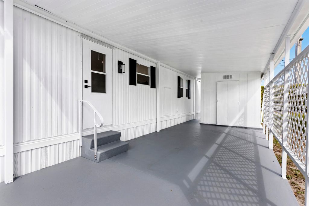 Photo of 57003 Antilles Bay, Boynton Beach, FL 33436 (MLS # R11168065)