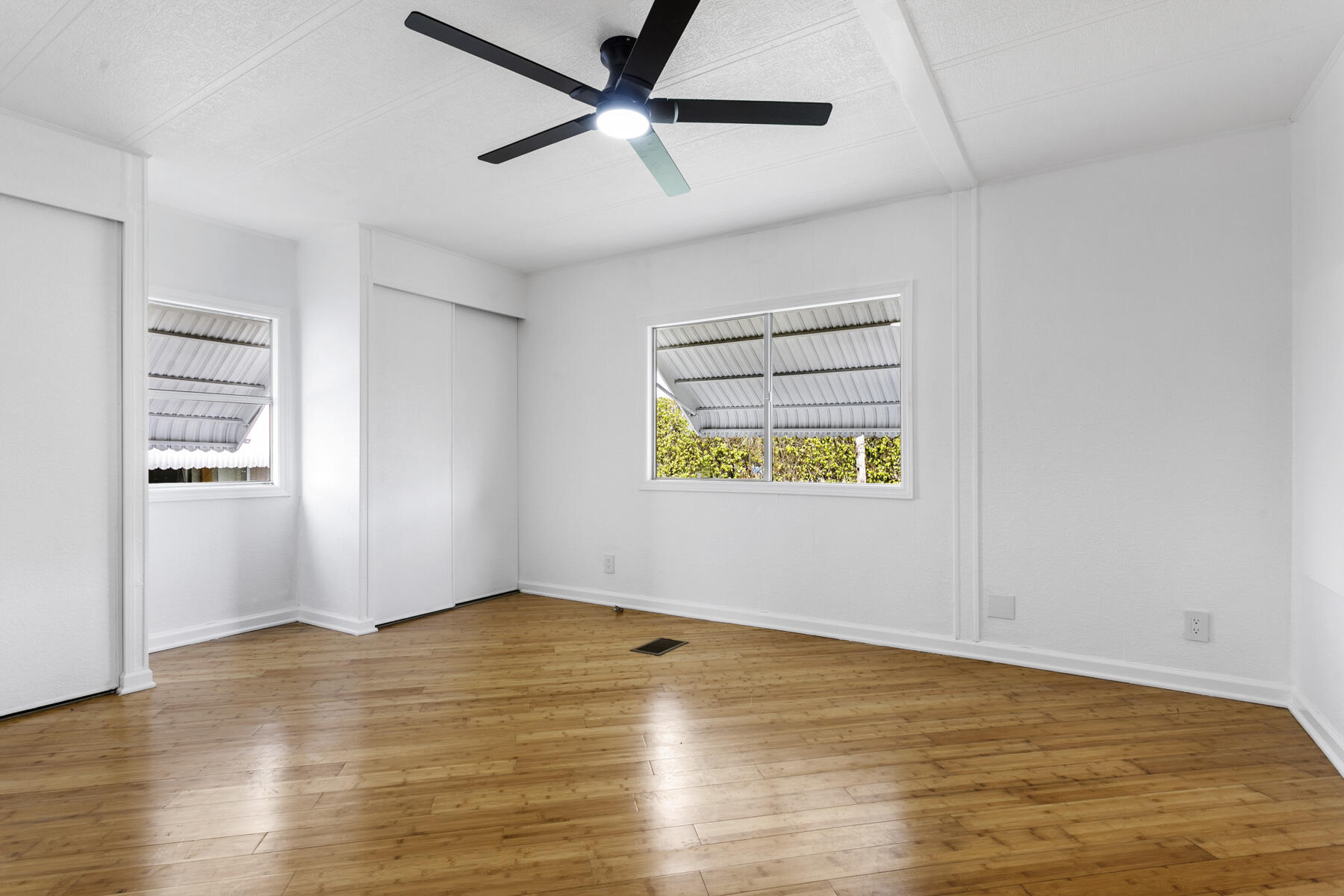 JAMAICA BAY MOBILE HOME CO OP - Residential