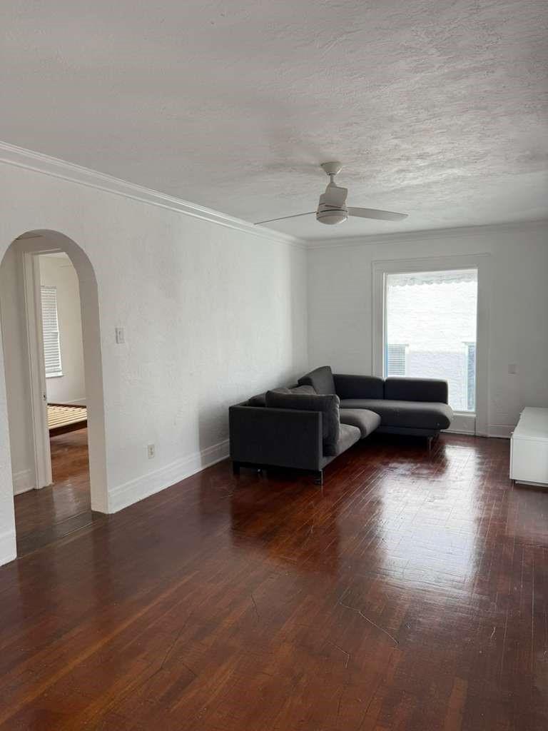 Hollywood Lakes Sec 1-32 - Residential Lease