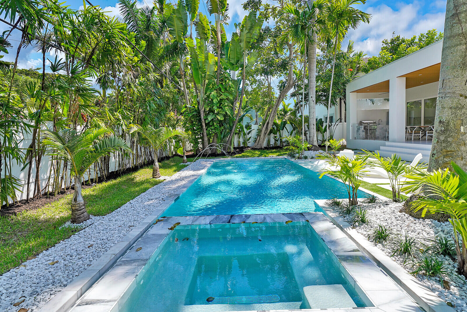 RIO VISTA - Residential