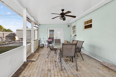 Tiny photo for 1123 SE 2nd Avenue, Deerfield Beach, FL 33441 (MLS # B26036208)