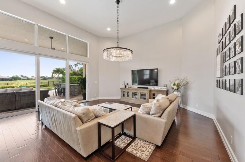 JUPITER COUNTRY CLUB - Residential