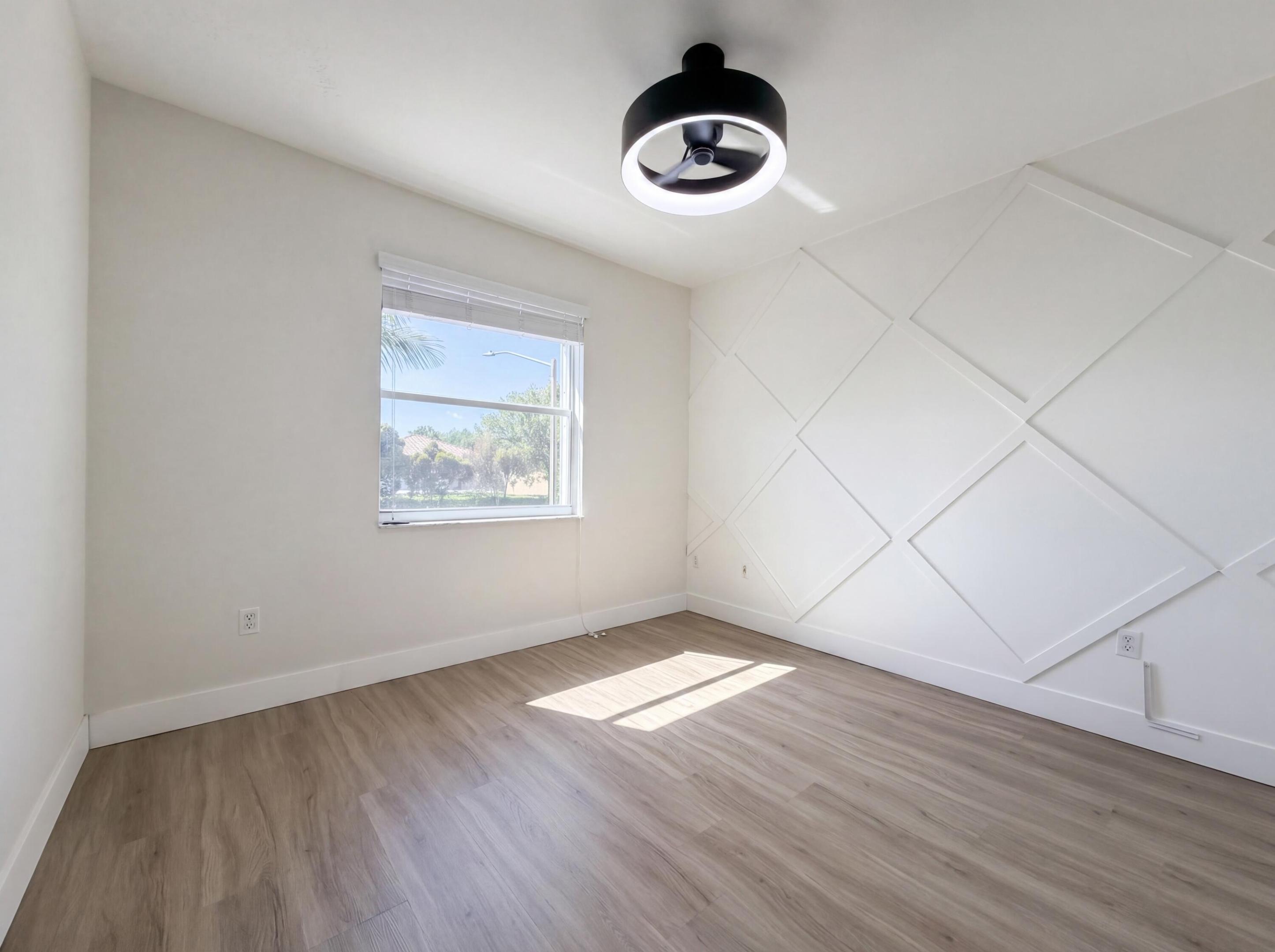 ESCADA 174-84 B - Residential